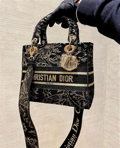 dior cruise 2023 bags